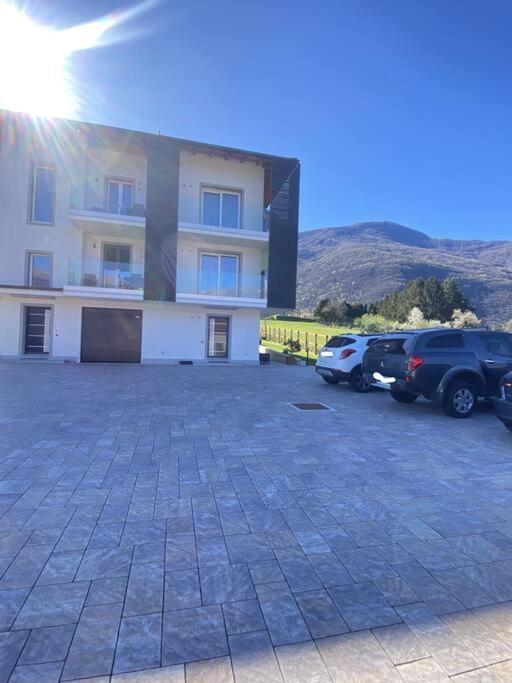 Il Giardino Dei Ciliegi Appartement Colico Buitenkant foto
